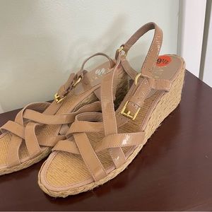 New Ralph Lauren sandals size 9.5